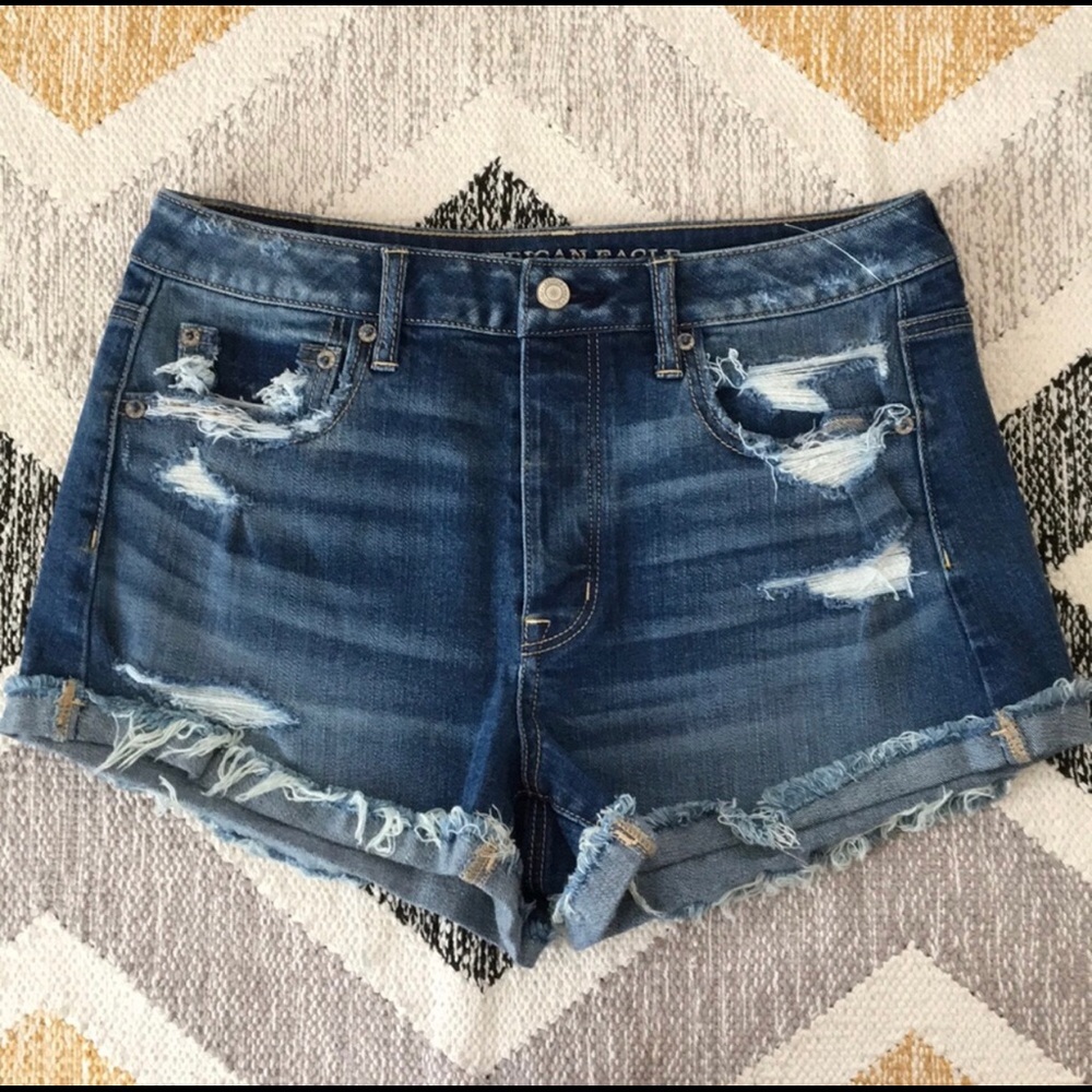 NWOT American Eagle Vintage High Rise Denim Shorts